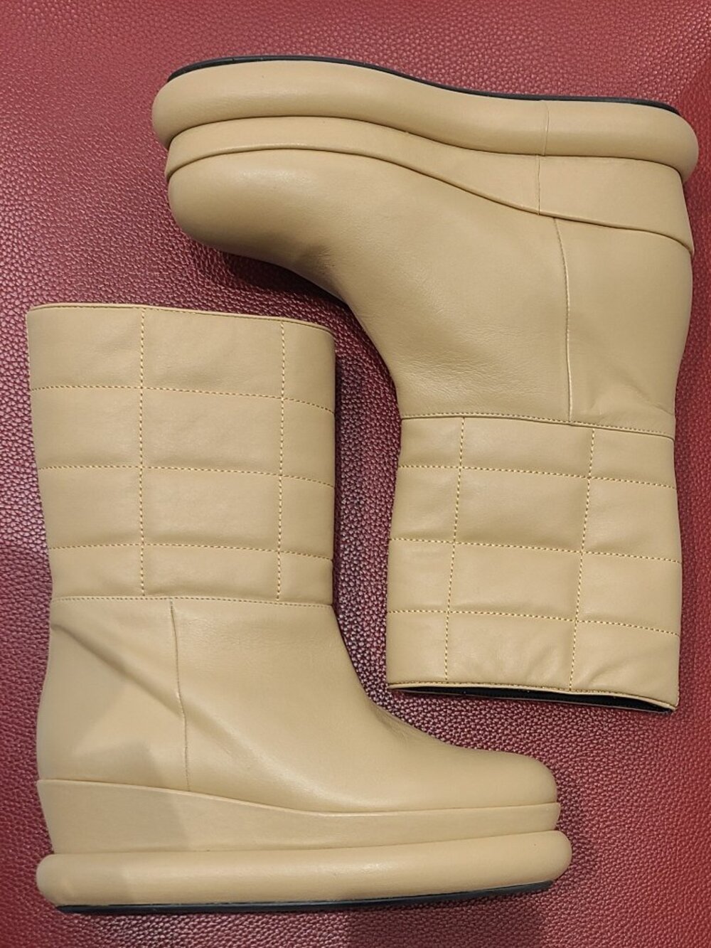 New PALOMA BARCELO 40 Quilted Leather Platform Wedge Boots Beige Camel Tan